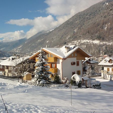 Appartement Monolocale Per Due Persone à Commezzadura Extérieur photo