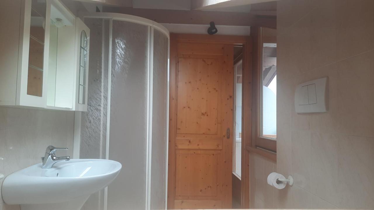 Appartement Monolocale Per Due Persone à Commezzadura Extérieur photo