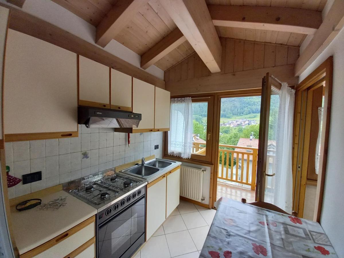 Appartement Monolocale Per Due Persone à Commezzadura Extérieur photo