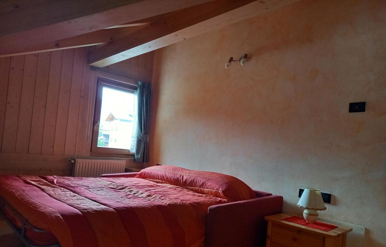 Appartement Monolocale Per Due Persone à Commezzadura Extérieur photo